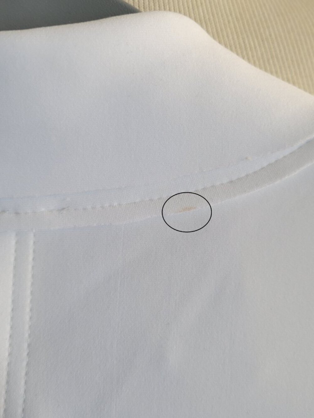 Norma Kamali Long-Sleeve Pure White V-Neck Single-Breasted Jumpsuit - Picture 13 of 16